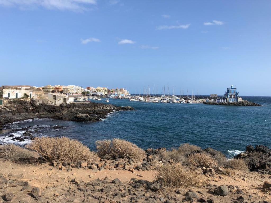 דירות ארונה Las Galletas Vista Al Mar Con Wifi מראה חיצוני תמונה